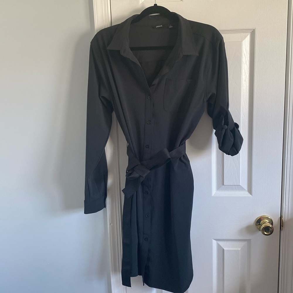 Peach Safari Belted Shirt Dress in Black NWT Women's Size Large Classic